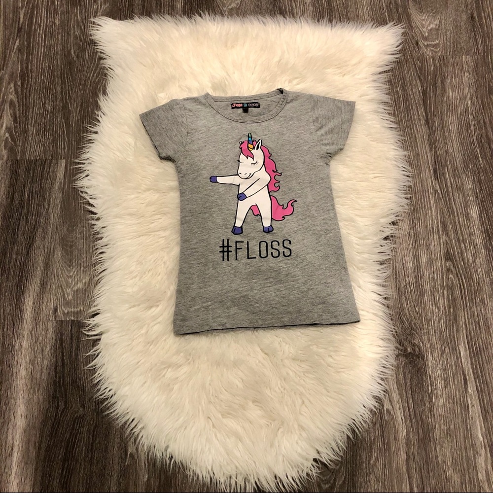🌾3xHP🌾 Girls Just 2 Cute Unicorn #FLOSS tee